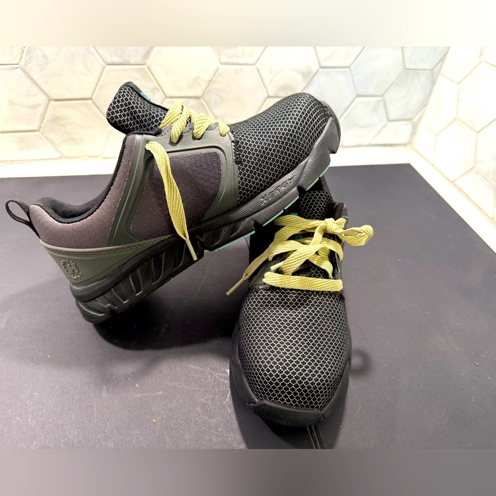 Hytest Safety Shoes Alpha Xergy Comfort Gel Steel Toe Size 7 Work Shoes Black